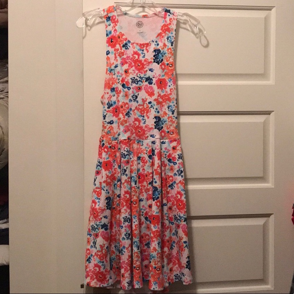 MUST BUNDLE open back floral dress